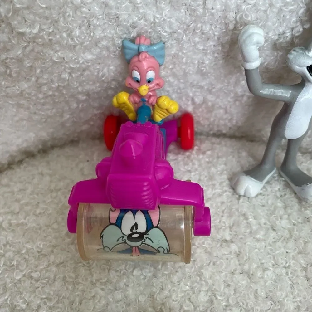 Vintage 5 80s Looney Tiny Tunes Figures Cars Bugs Bunny Daffy Duck